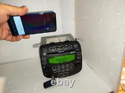 HYUNDAi i10 car cd radio stereo player Bluetooth, mp3, auxin 96100-0x2304x
