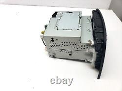 Mercedes-benz C Class W204 Sat Nav CD Player Stereo Radio Head Unit A2049004811