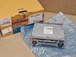 Mitsubishi L200 Stereo Radio CD Player 2.5Di-D 2006-2015 8701A385HA Genuine NEW