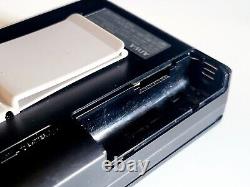 Rare AIWA HS-T27 WALKMAN PERSONAL STEREO RADIO CASSETTE PLAYER WORKING 1980'S