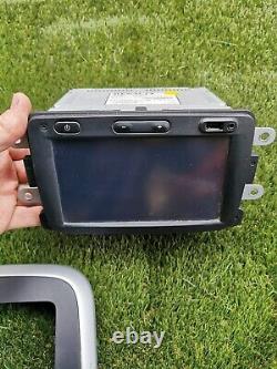 Trafic VIVARO 14-2020 TOUCH SCREEN HEAD UNIT CD PLAYER STEREO RADIO 281150494R