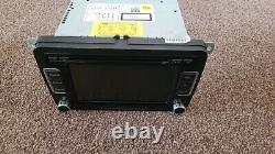 VW Scirocco Radio / CD Player / Stereo Head Unit 3C8 035 195 E