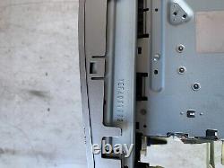 2011 Toyota Verso Lecteur radio stéréo multifonctionnel unité de tête 8612064040
