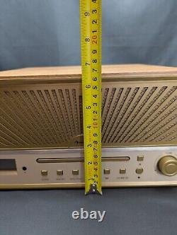 Lecteur CD et radio Hi-Fi stéréo Auna au style vintage en très bon état, accessoire de film
