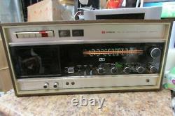 Radio stéréo FM-AM à cassette vintage Hitachi modèle KST-3400H